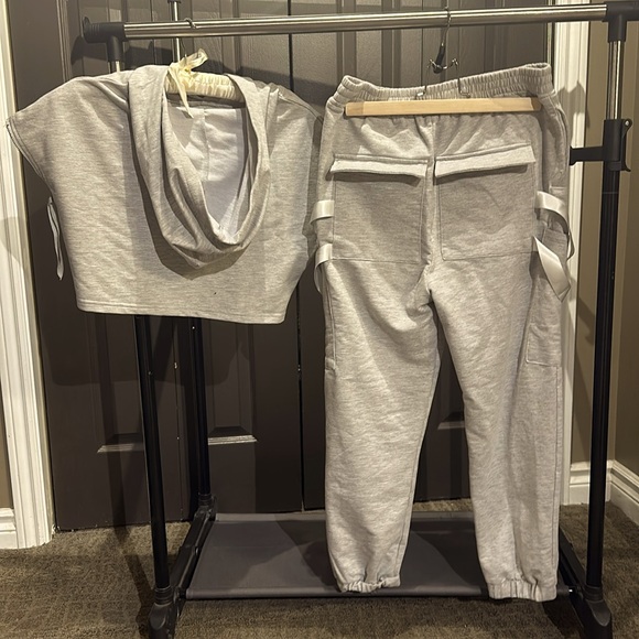 Women’s “ hot and delicious “ MEDIUM cute grey track suit . . - Picture 4 of 4